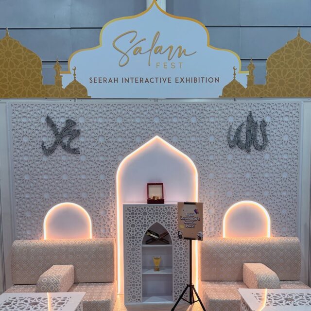 A heartfelt thank you to Deen Dunya @deen.dunya.sg and Little Quran Kids @lqksg for having us at Salam Fest @salamfestsg ✨
Alhamdulillah, we’re so happy to witness its success. This event wouldn’t have been the same without our old and new friends, all the other participating vendors, customers, and every visitor who took the time to support our exhibition. Your presence, encouragement, and kind words truly made it special! 🤍
We hope the festival brought benefit to families — through its beautiful educational programs, meaningful reminders, and the comfort of the décor and furnishings we curated for the space.🌙
May Allah place barakah in every effort, and may gatherings like these continue to inspire hearts and homes. 🤲🏼
p.s. we will get back to your enquiries as soon as we can! ☺️